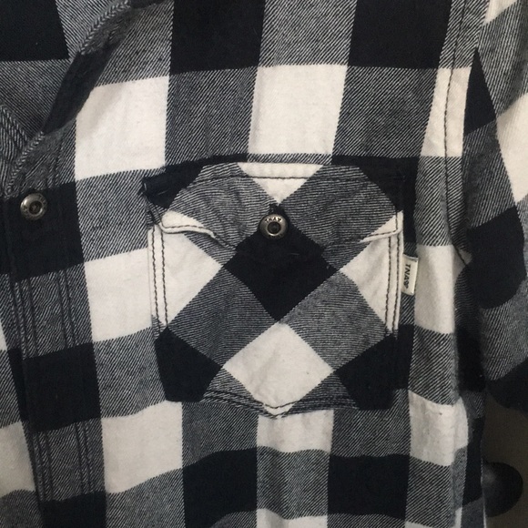 TNA classic fit plaid black and white buttondown - Picture 4 of 5